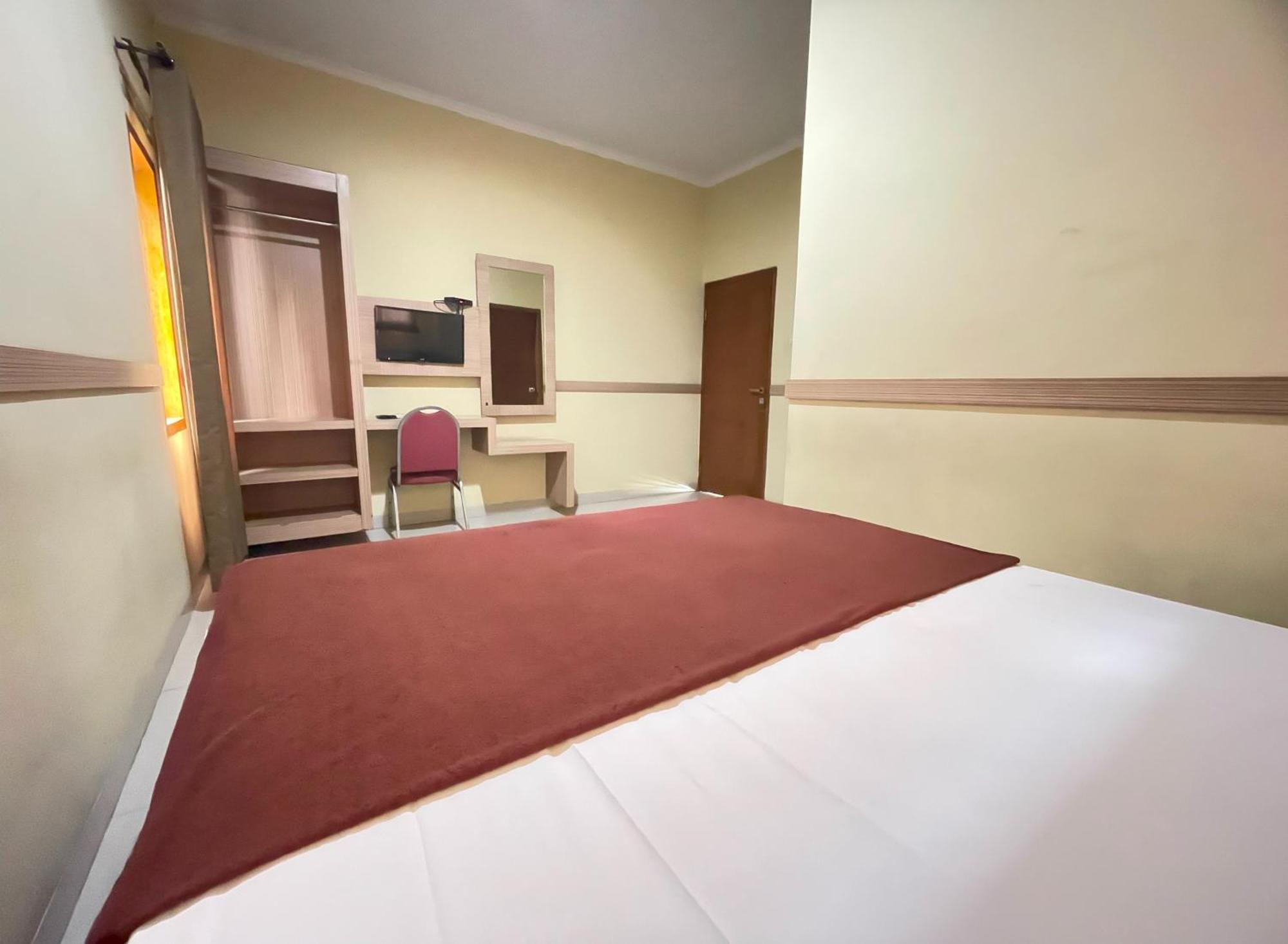 Hotel Cemara Hijau 2*